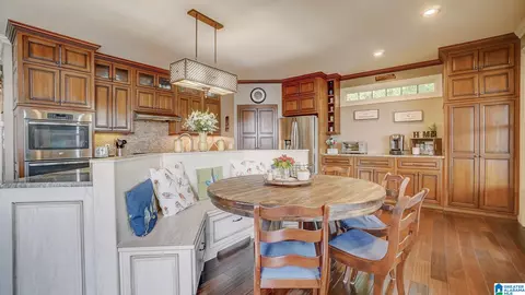 Kitchen - 268 Boulder Point Ln, Ohatchee, AL 36271 photo 5 of 8