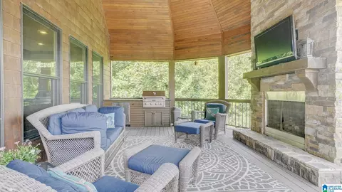 Exterior - 268 Boulder Point Ln, Ohatchee, AL 36271 photo 5 of 16