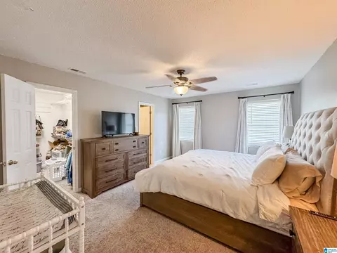 Bedroom - 489 Bailey Loop Rd, Gardendale, AL 35071 photo 2 of 5