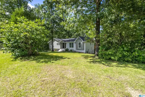 Exterior - 131 Forest Dr, Warrior, AL 35180 photo 8 of 13