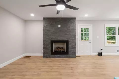Living - 131 Forest Dr, Warrior, AL 35180 photo 1 of 5