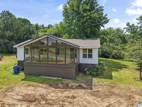 1222 Skyline Dr, Warrior, AL 35180 photo 1