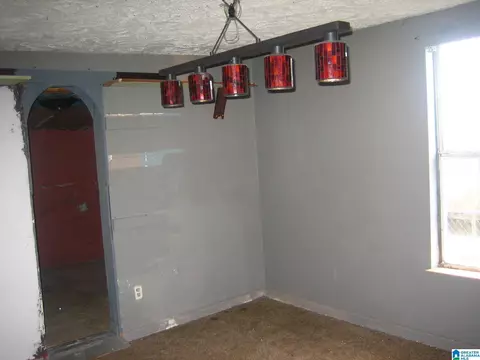 504 Adams St N, Clanton, AL 35045 photo 4
