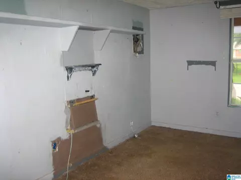 504 Adams St N, Clanton, AL 35045 photo 8