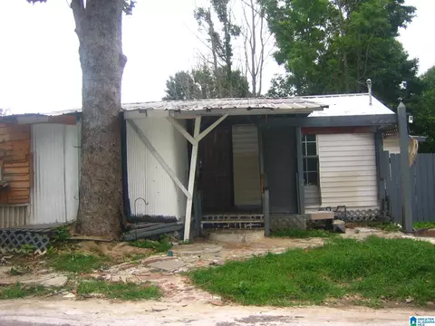 504 Adams St N, Clanton, AL 35045 photo 1