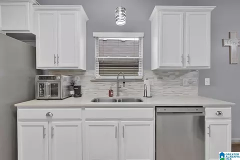 9353 Hoffman Pl, Warrior, AL 35180 photo 8