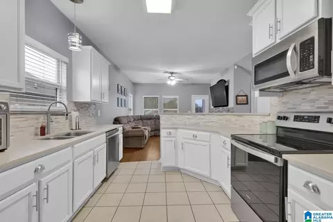 9353 Hoffman Pl, Warrior, AL 35180 photo 7