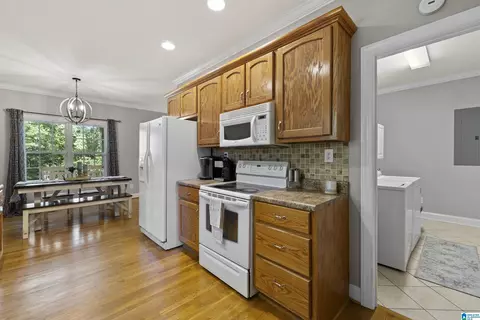 907 Spruce Rd, Oneonta, AL 35121 photo 8