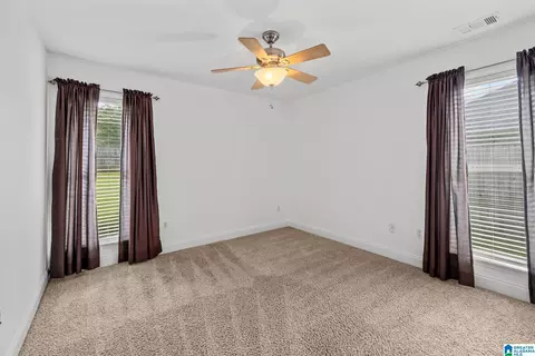 Bedroom - 2043 Maplewood Ln, Clanton, AL 35045 photo 4 of 4