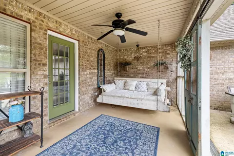 Exterior - 2043 Maplewood Ln, Clanton, AL 35045 photo 4 of 10