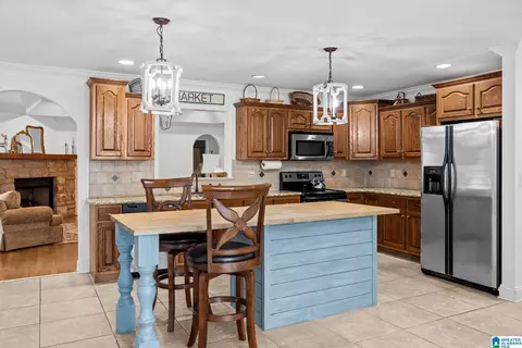 Kitchen - 2043 Maplewood Ln, Clanton, AL 35045 photo 1 of 5