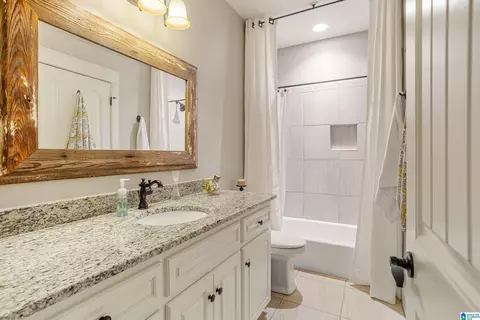 Bath - 360 Stonegate Dr, Birmingham, AL 35242 photo 6 of 7