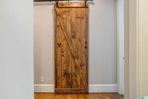 Entry Way - 360 Stonegate Dr, Birmingham, AL 35242 photo 4 of 7