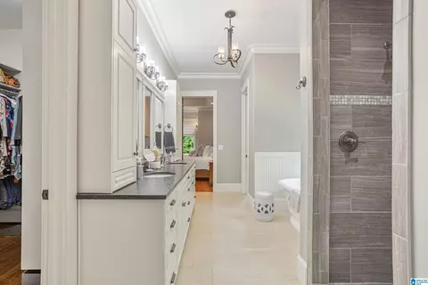Bath - 360 Stonegate Dr, Birmingham, AL 35242 photo 2 of 7