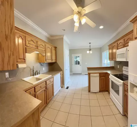 2841 Yellow Leaf Rd, Clanton, AL 35045 photo 10