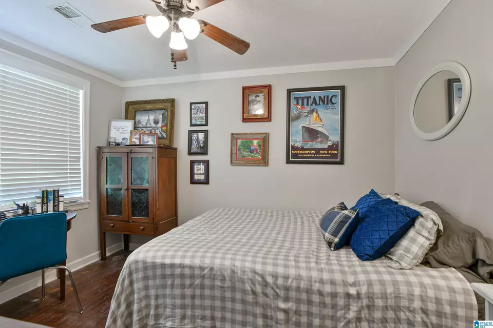 Bedroom - 1700 Valley Ave #D, Homewood, AL 35209 photo 5 of 8