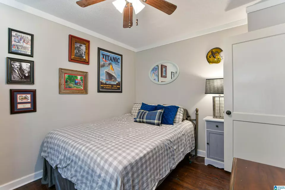 Bedroom - 1700 Valley Ave #D, Homewood, AL 35209 photo 7 of 8