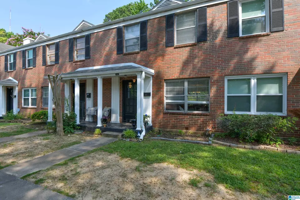 Exterior - 1700 Valley Ave #D, Homewood, AL 35209 photo 2 of 5