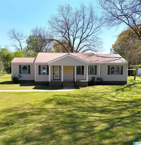 41 College Ave, Lincoln, AL 35096