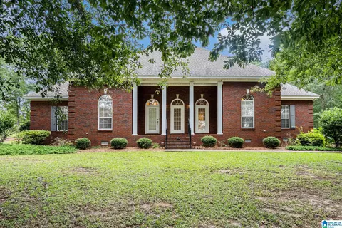 802 Golf Dr, Clanton, AL 35045 photo 1
