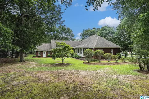 802 Golf Dr, Clanton, AL 35045 photo 3