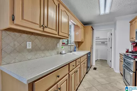 2559 Corner Rd, Warrior, AL 35180 photo 10