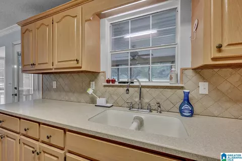 2559 Corner Rd, Warrior, AL 35180 photo 12
