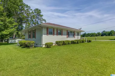 Other - 203 Parrish Ave, Clanton, AL 35045 photo 2 of 11