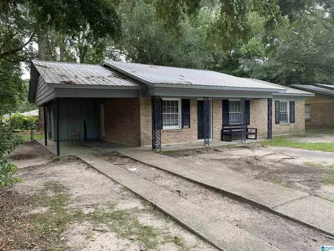 1663 Darwood Dr, Mobile, AL 36605 photo 2