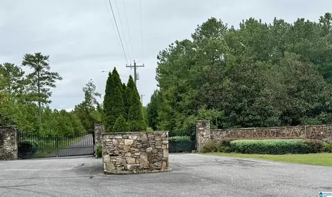 boathouse circle, Sylacauga, AL 35151