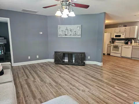 110 3rd St W, Fruithurst, AL 36262 photo 6