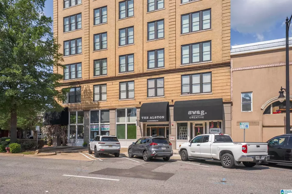 Exterior - 601 Greensboro Ave #500, Tuscaloosa, AL 35401 photo 3 of 3