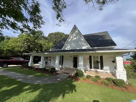 Exterior - 1025 County Road 229, Five Points, AL 36855 photo 4 of 25