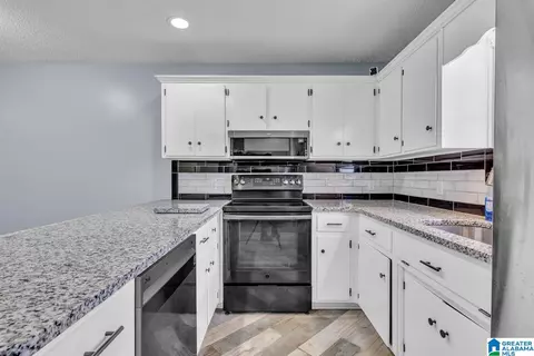 Kitchen - 220 2nd St E, Warrior, AL 35180 photo 3 of 3