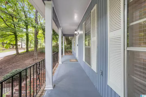 104 Maple St, Maylene, AL 35114 photo 4