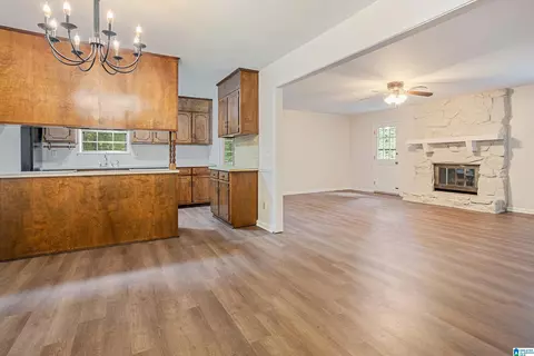 104 Maple St, Maylene, AL 35114 photo 5