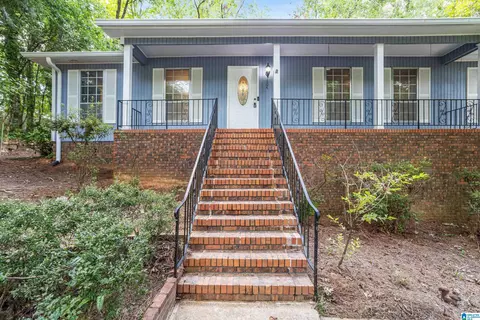 104 Maple St, Maylene, AL 35114 photo 2