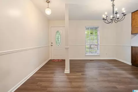 104 Maple St, Maylene, AL 35114 photo 6