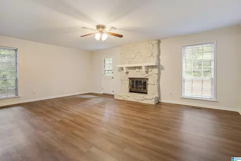 104 Maple St, Maylene, AL 35114 photo 8