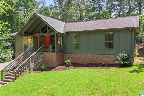 1817 Mohawk Dr, Alabaster, AL 35007 photo 1