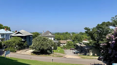 1913 16th Ave S #A, Birmingham, AL 35205