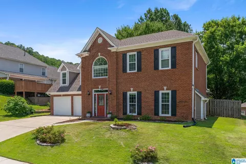 1104 Colony Trl, Hoover, AL 35226