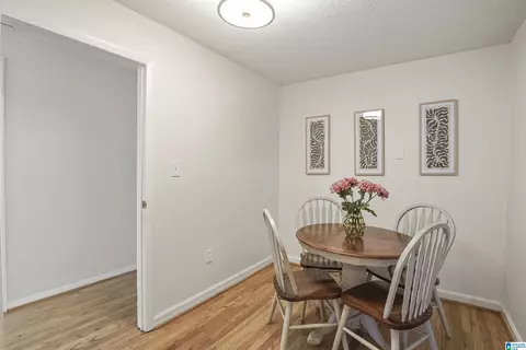 Dining - 32807 Highway 31, Calera, AL 35040 photo 5 of 6