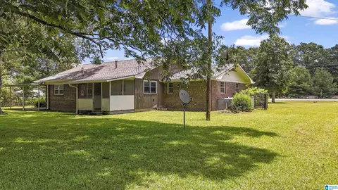 Exterior - 32807 Highway 31, Calera, AL 35040 photo 18 of 21