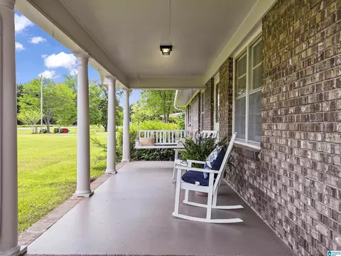 Exterior - 32807 Highway 31, Calera, AL 35040 photo 10 of 21