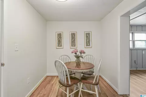 Dining - 32807 Highway 31, Calera, AL 35040 photo 6 of 6