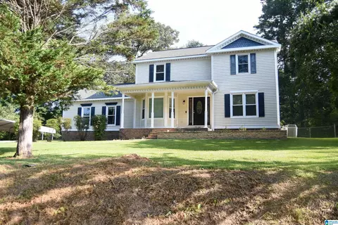 1564 Peaceburg Ln, Weaver, AL 36277