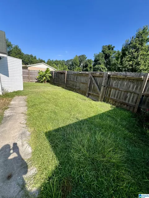 Exterior - 703 Hand St, Clanton, AL 35045 photo 3 of 4