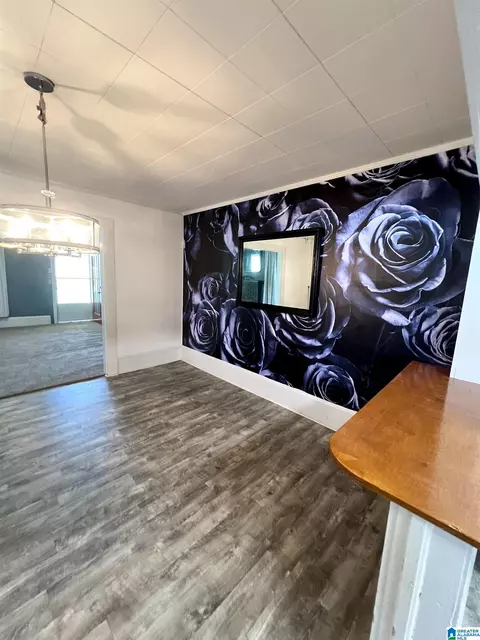 Dining - 703 Hand St, Clanton, AL 35045 photo 2 of 2