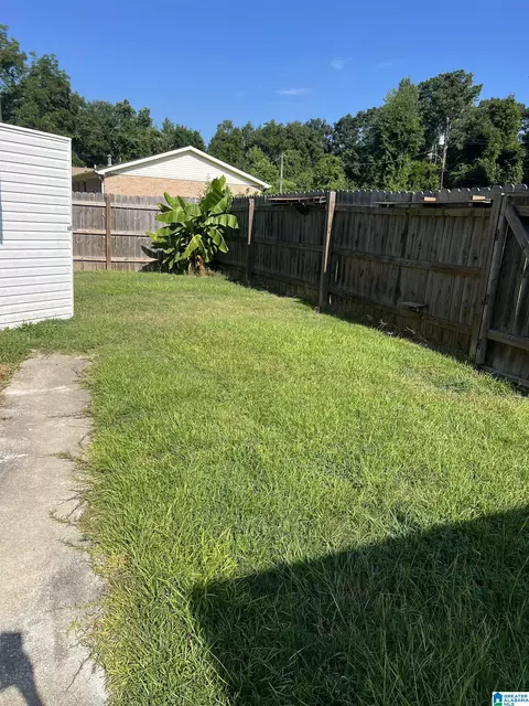 Exterior - 703 Hand St, Clanton, AL 35045 photo 2 of 4